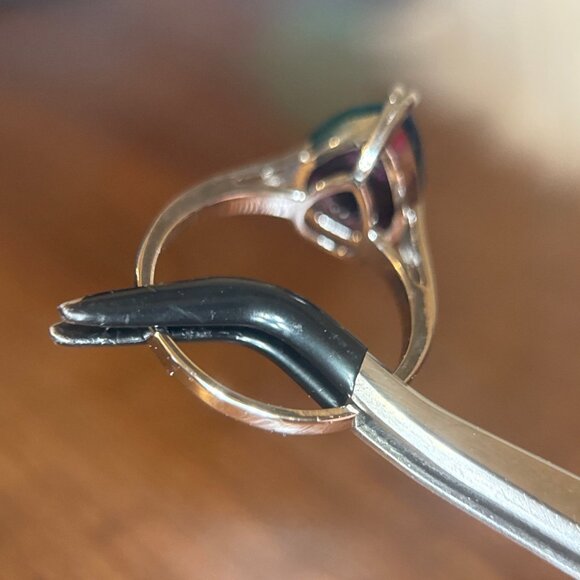 Teardrop Shaped Amethyst Color Ring - Picture 4 of 5